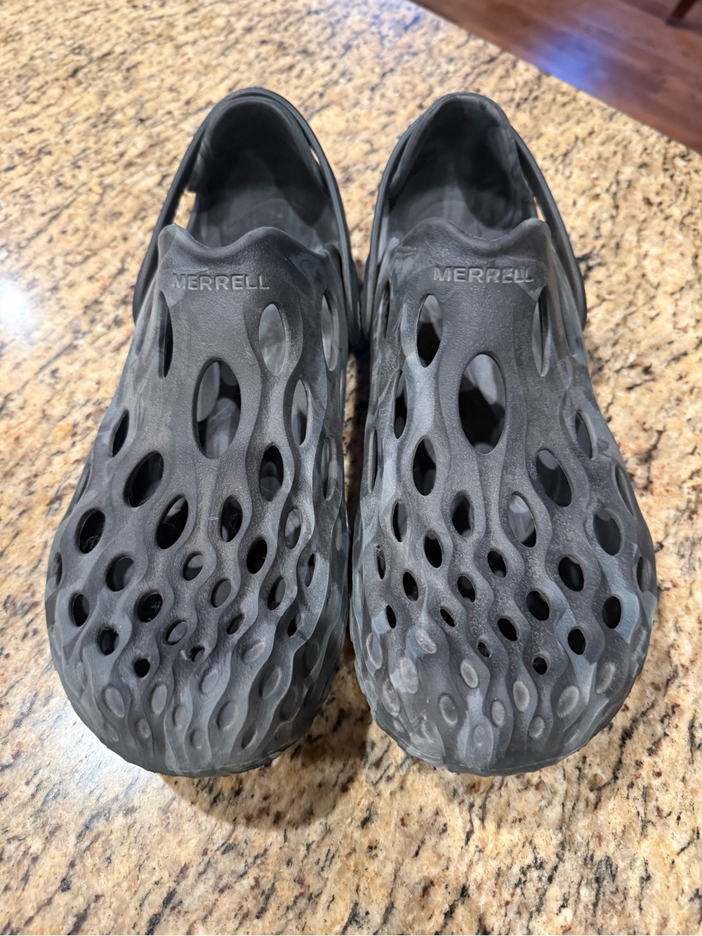 Merrell Black Hydro mock water camping swim hiking shoes Men’s 12